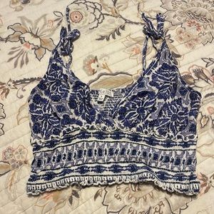 Love this crop top size small